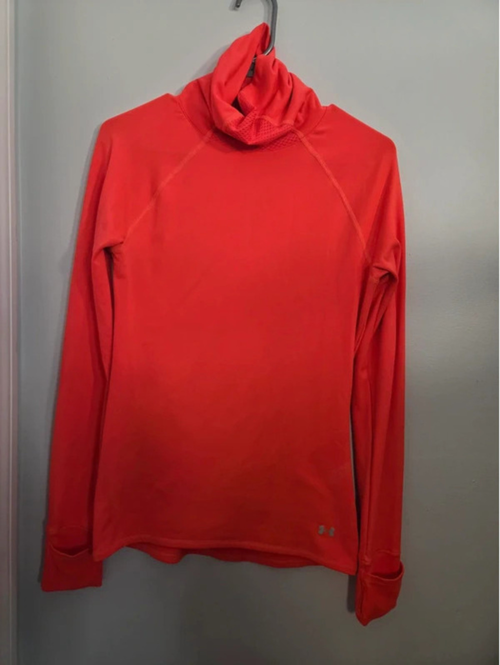 Large Under Armour Pullover